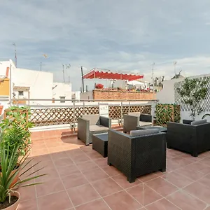 Alameda Corner Homestay Seville